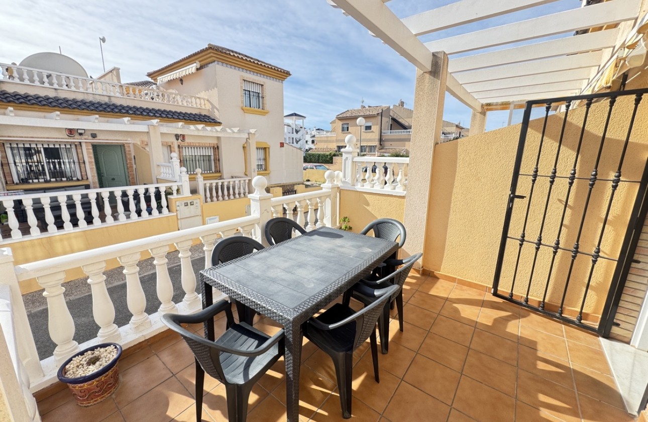 Resale - Detached Villa - Villamartin