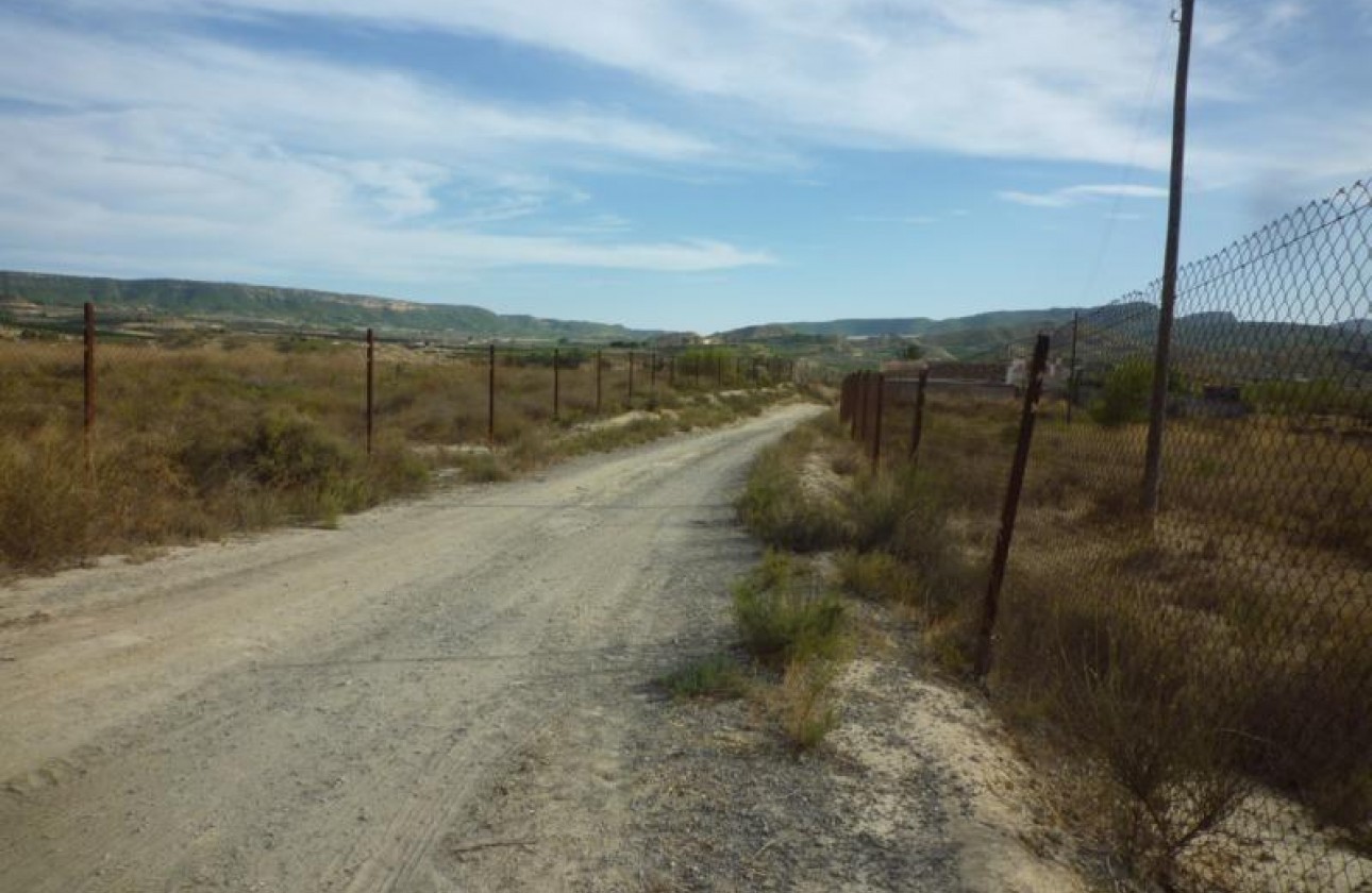 Resale - finca - Orihuela Costa - Desamparados-Hurchillo-Torremendo