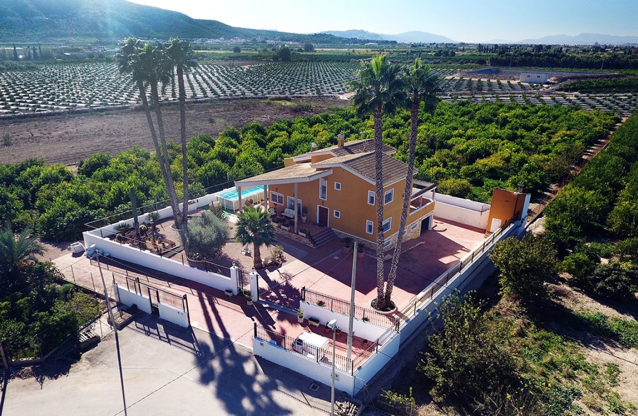 Resale - finca - Orihuela Costa - Orihuela