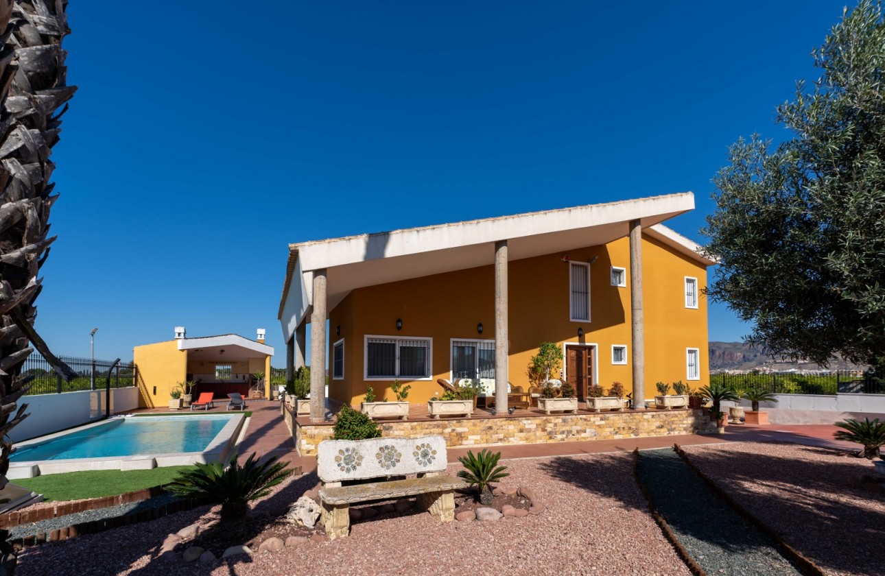 Resale - finca - Orihuela Costa - Orihuela