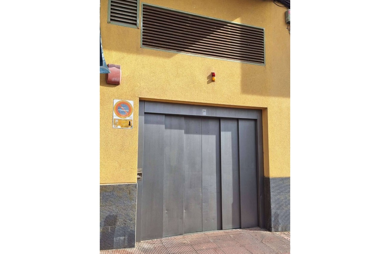 Resale - Garage - Torrevieja - Centro