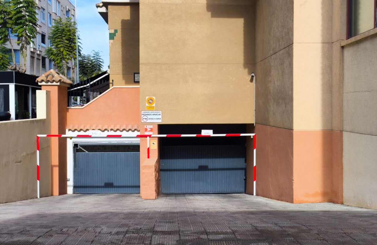 Resale - Garage - Torrevieja - torrevieja