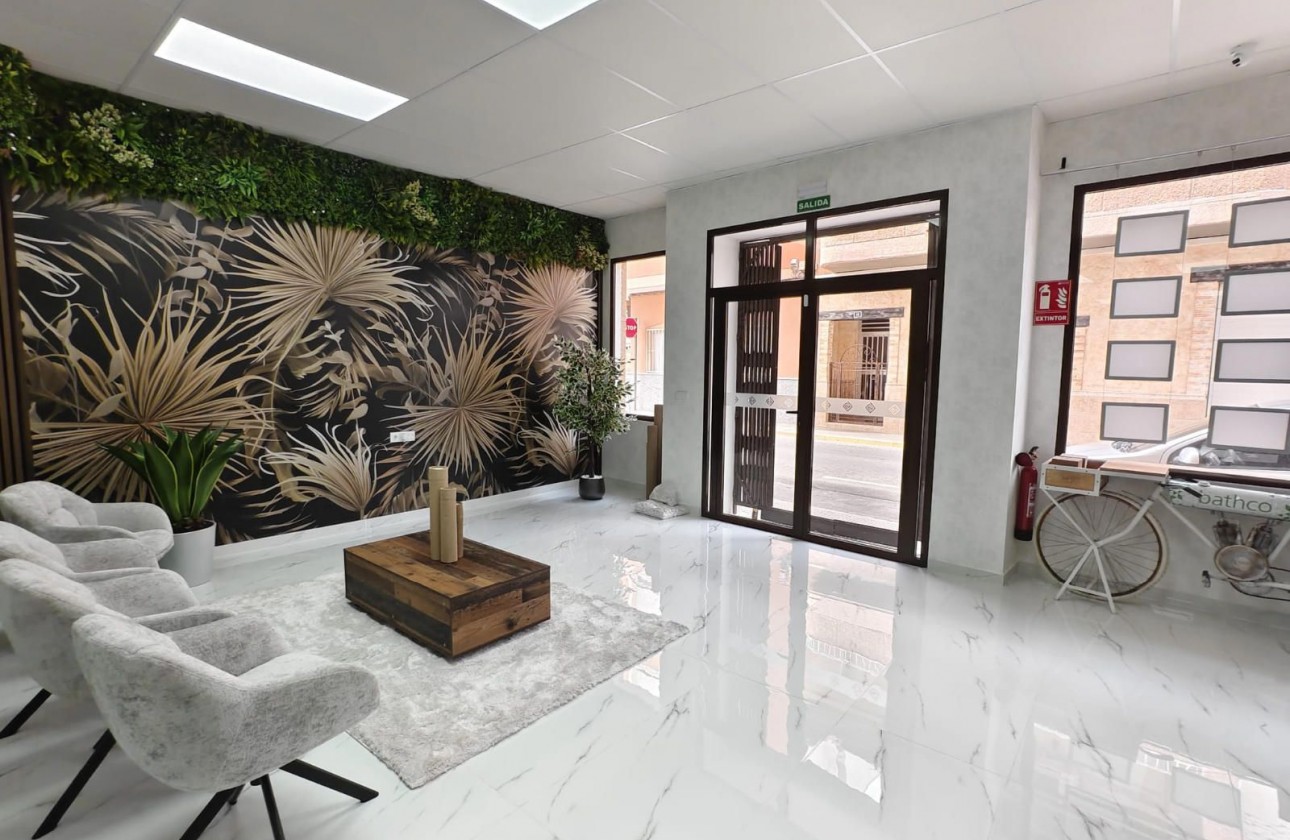 Resale - Locales Comerciales - Los Montesinos