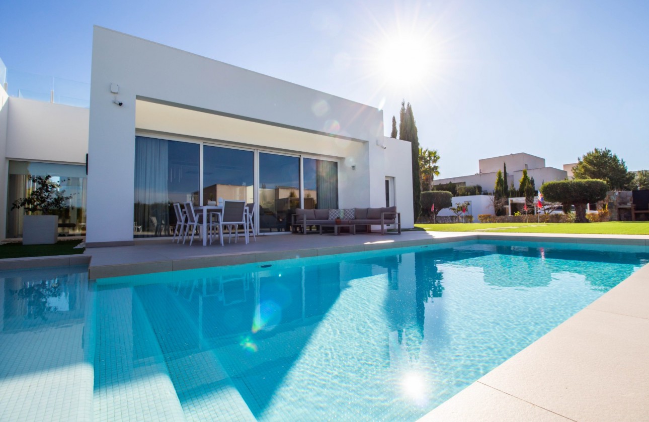 Resale - Luxury Villa - Las Colinas Golf