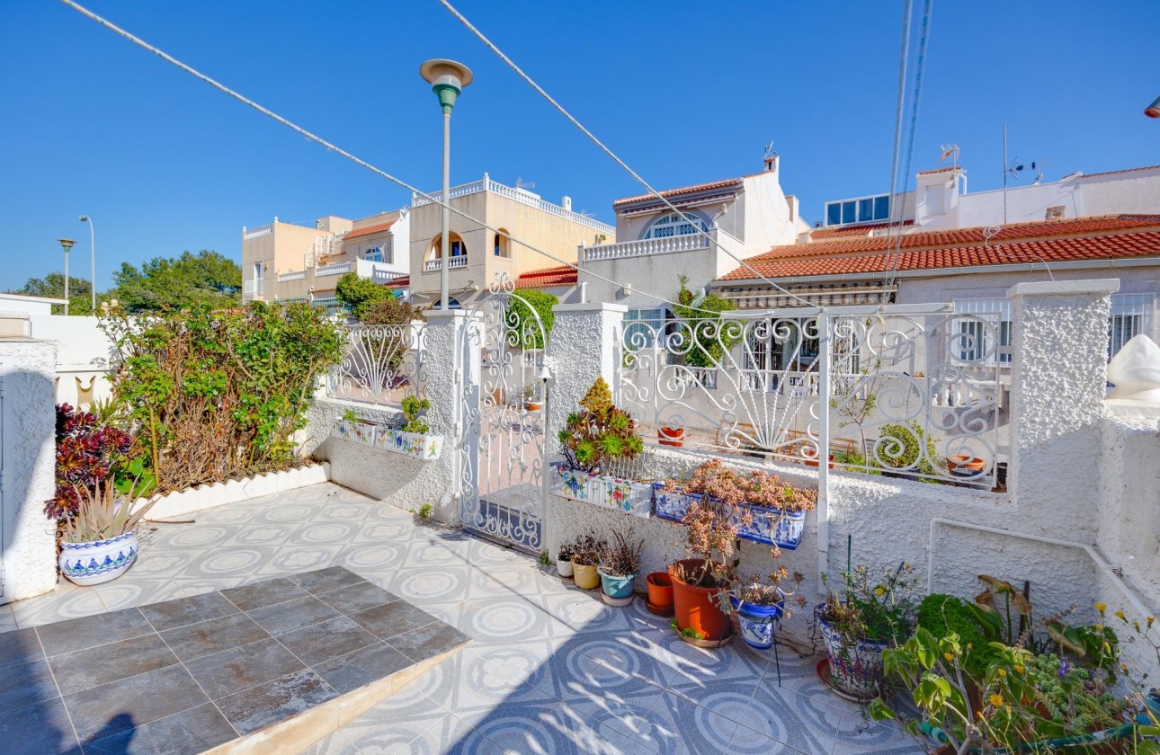 Resale - Semi detached - Torrevieja - La Siesta - El Salado - Torreta