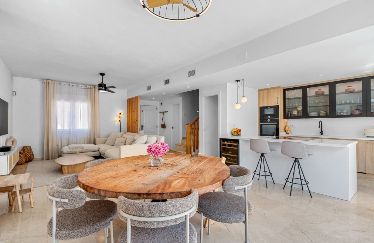 Resale - Townhouse - Alicante - Playa San Juan
