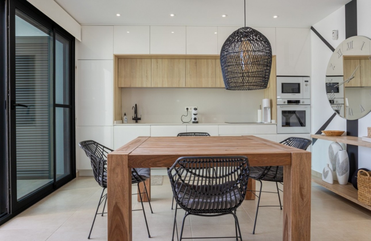 Resale - Townhouse - Benijofar