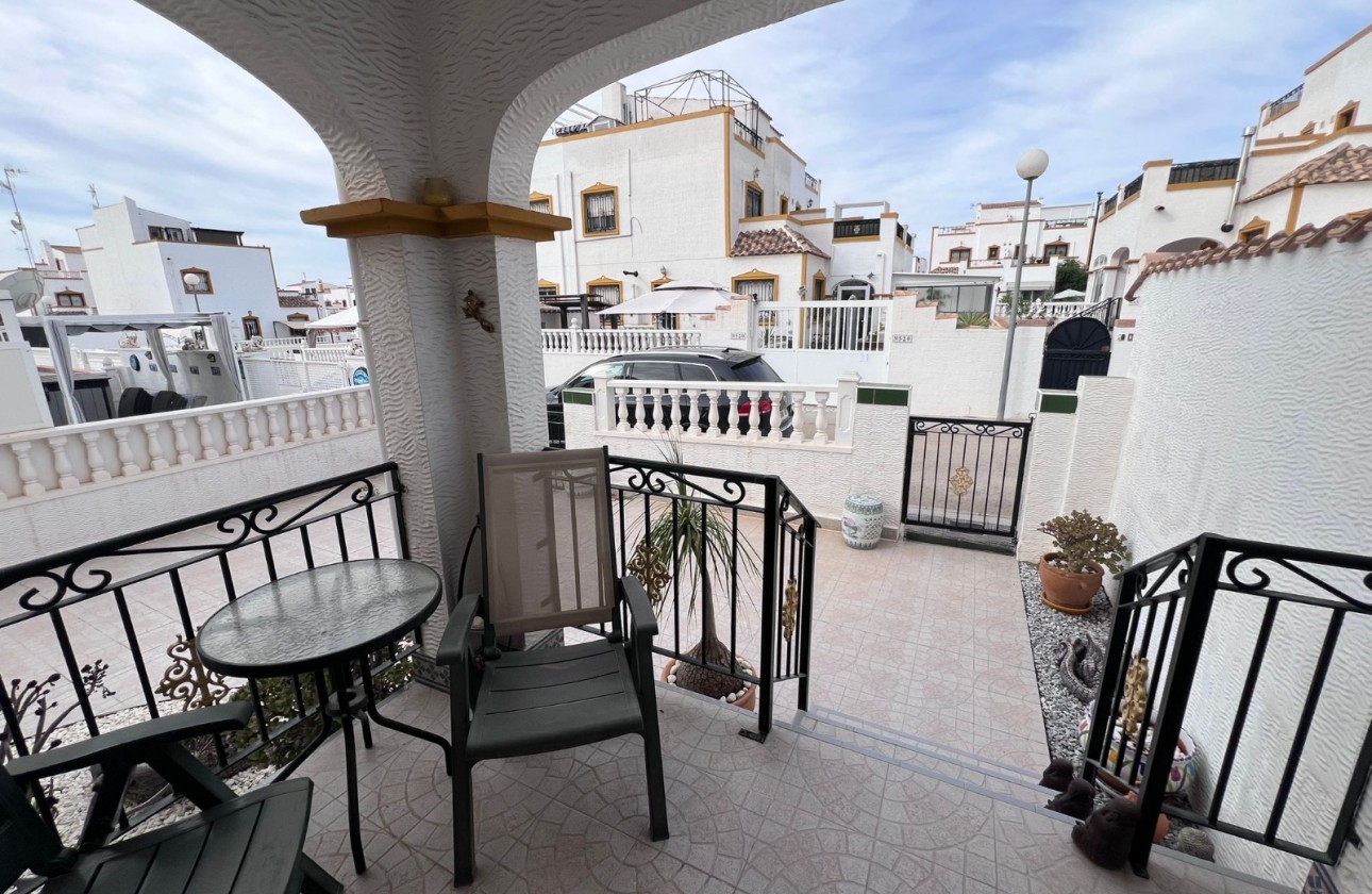 Resale - Townhouse - Orihuela Costa - Entre Naranjos Vistabella