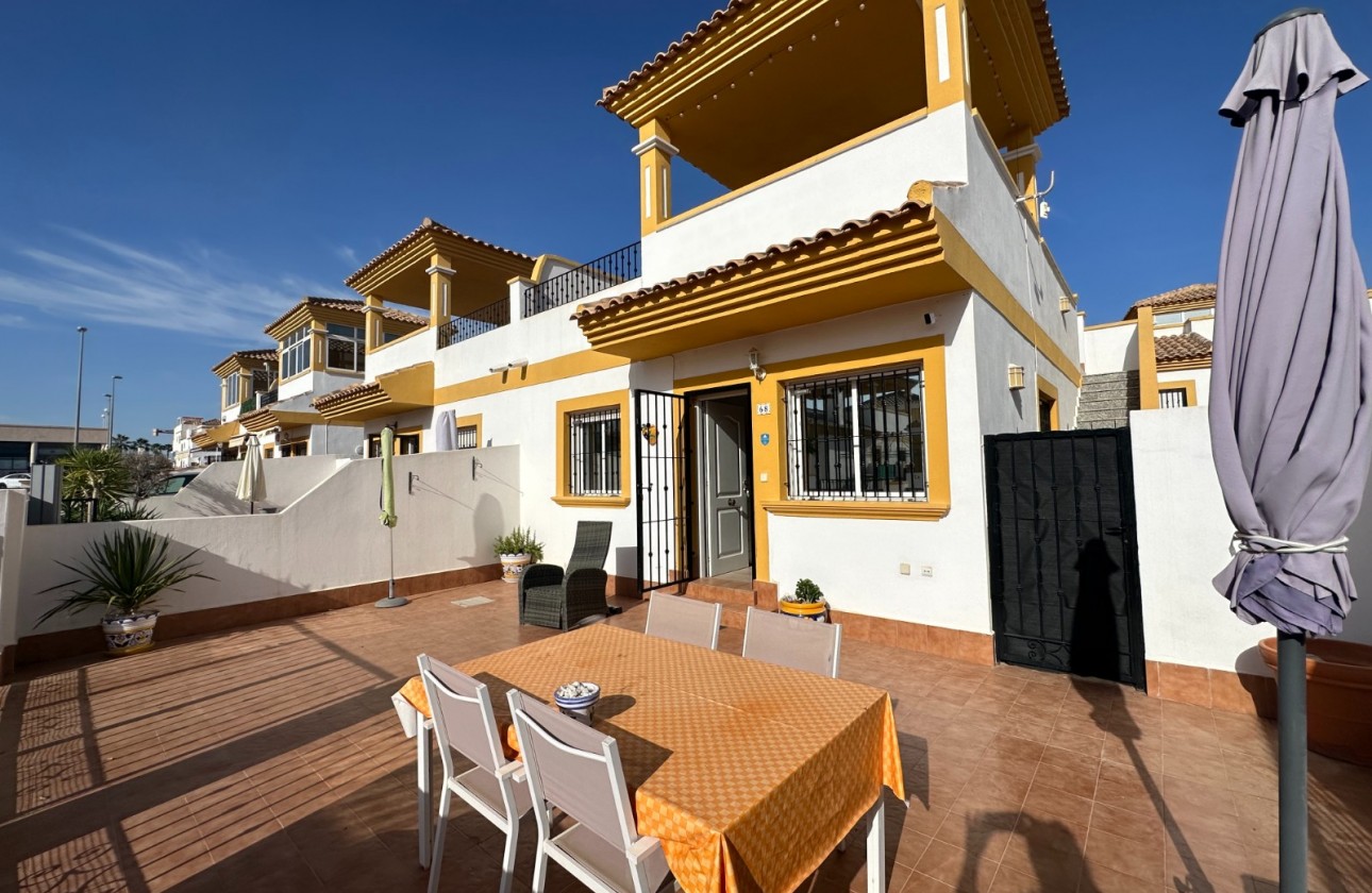 Resale - Townhouse - Orihuela Costa - Entre Naranjos Vistabella