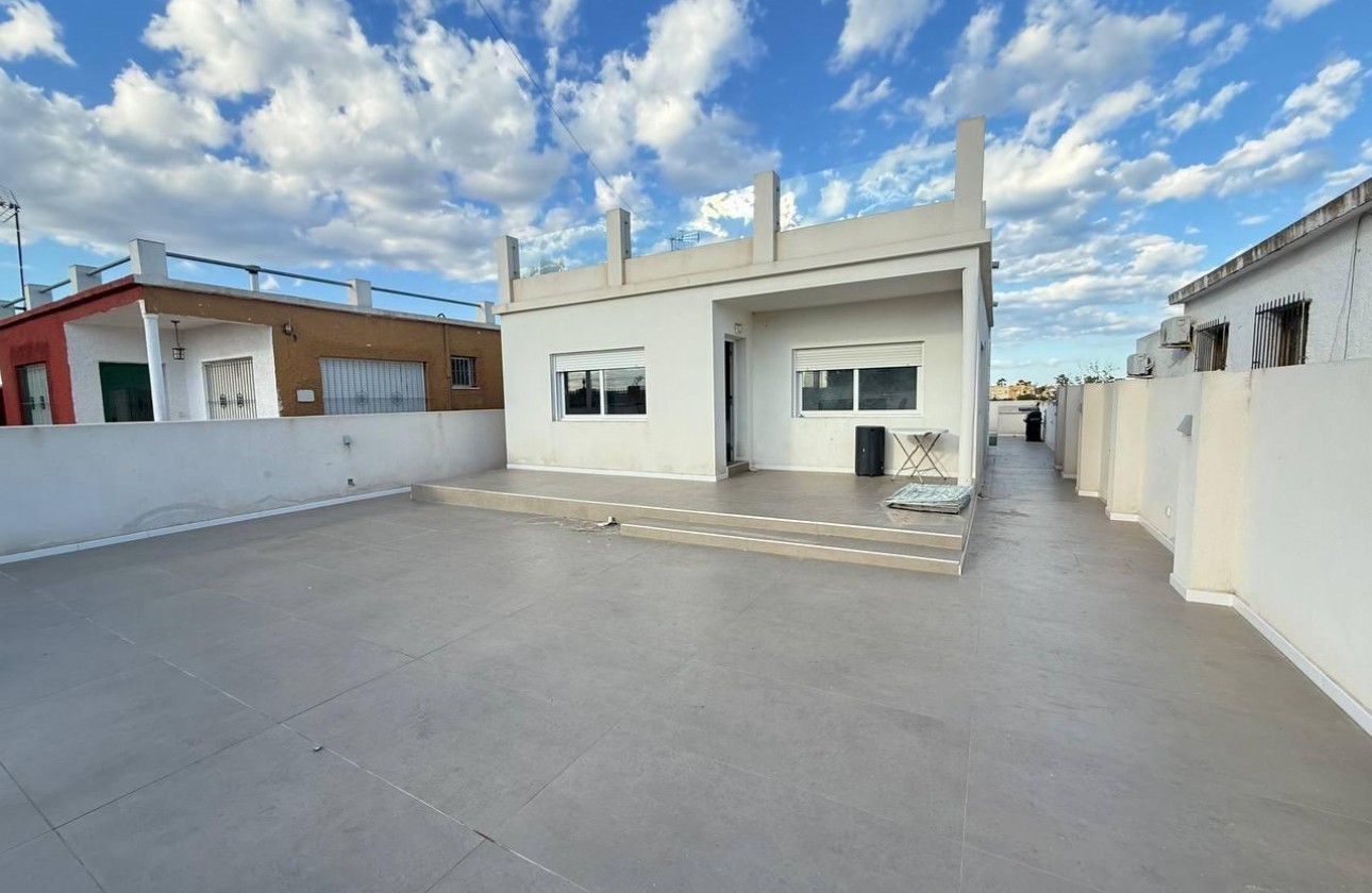 Resale - Townhouse - Orihuela Costa - La Regia