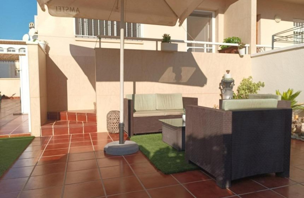 Resale - Townhouse - Orihuela Costa - Villamartín