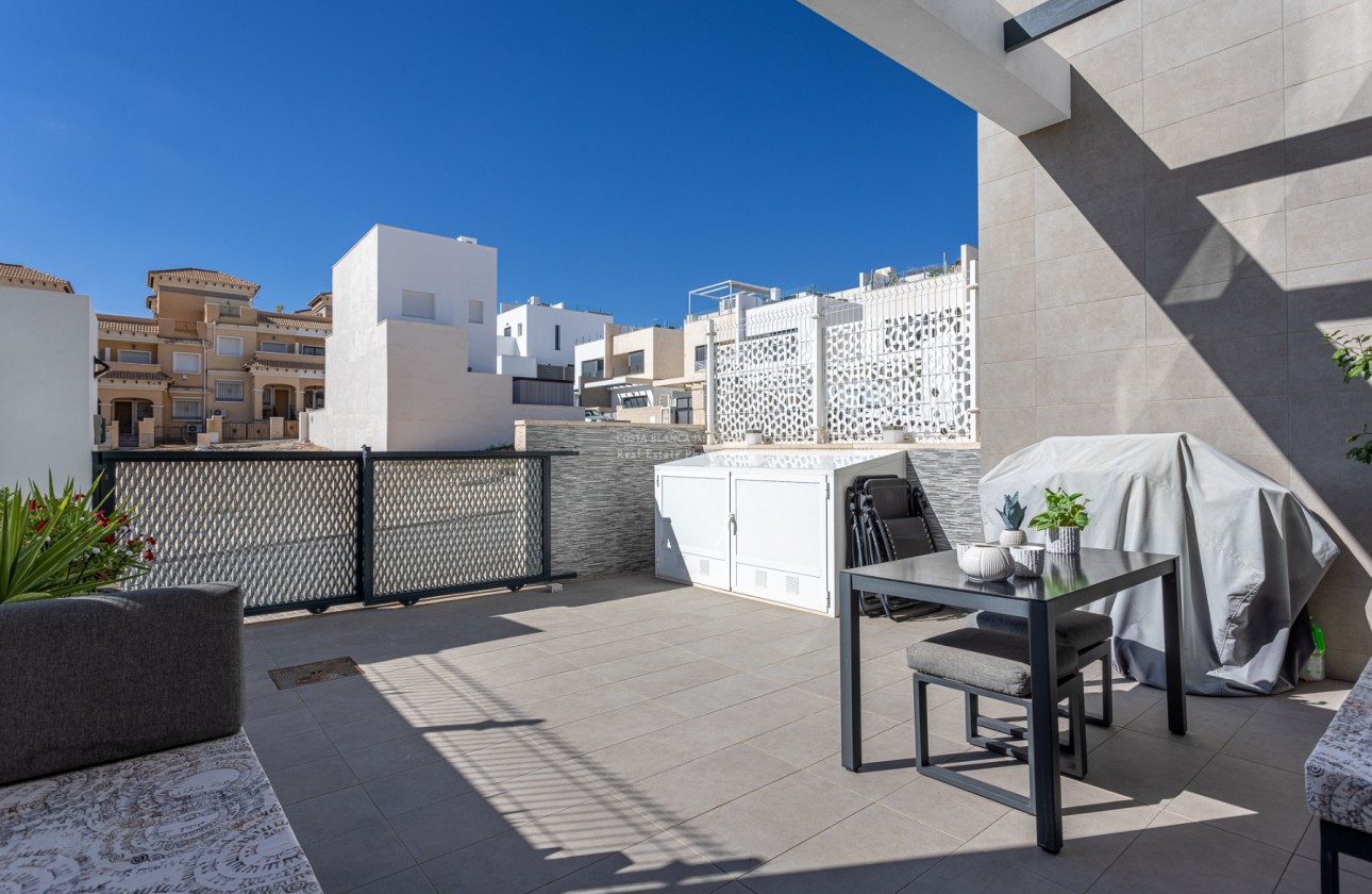 Resale - Townhouse - Orihuela Costa - Villamartín