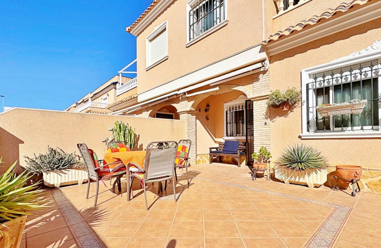 Resale - Townhouse - Orihuela Costa - Villamartín