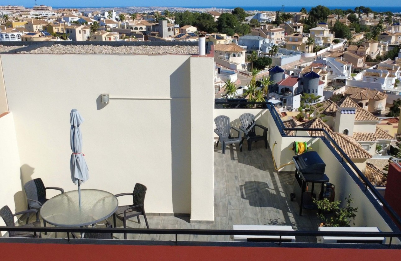 Resale - Townhouse - Orihuela Costa - Villamartín