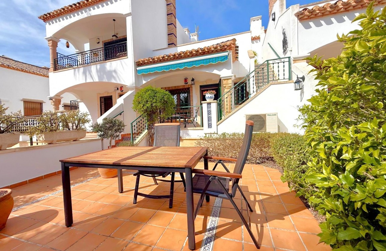Resale - Townhouse - Orihuela Costa - Villamartín