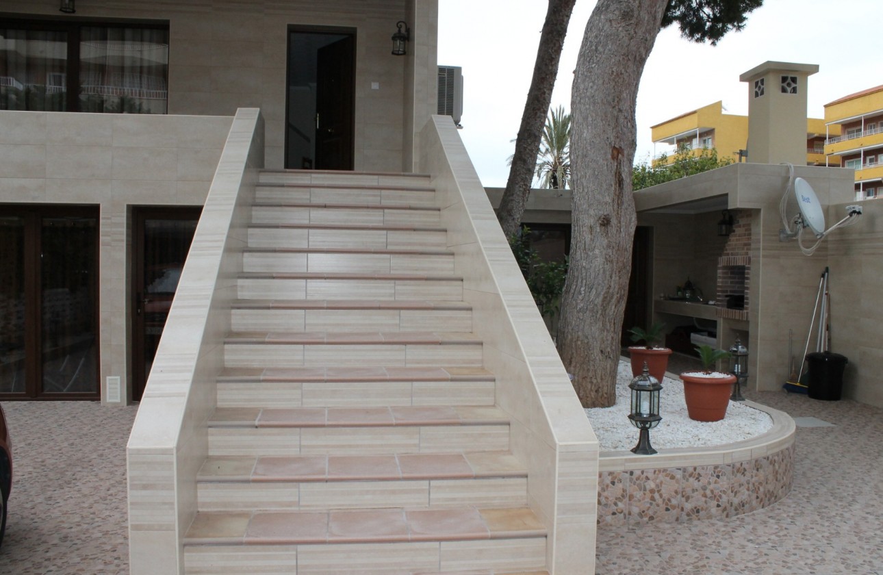 Resale - Townhouse - Punta Prima