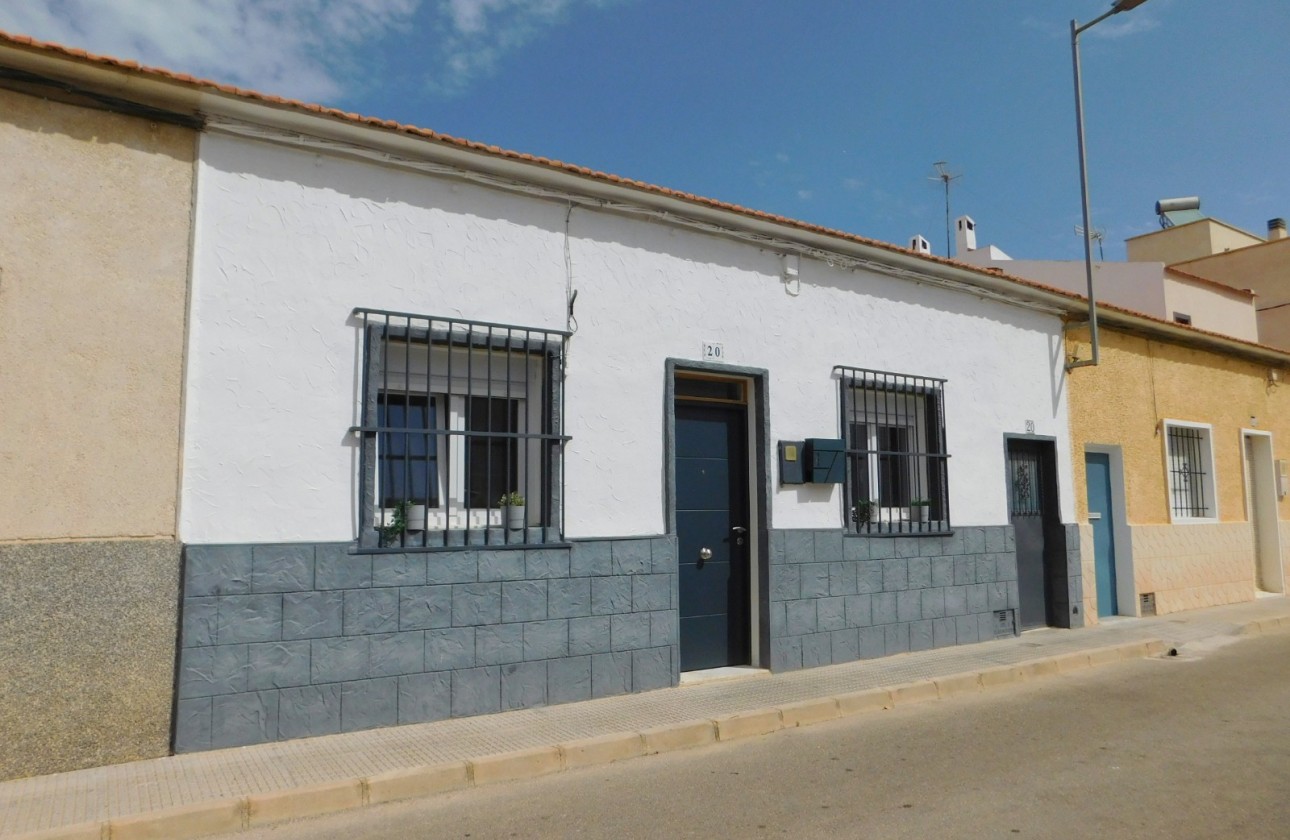 Resale - Townhouse - San Miguel de Salinas