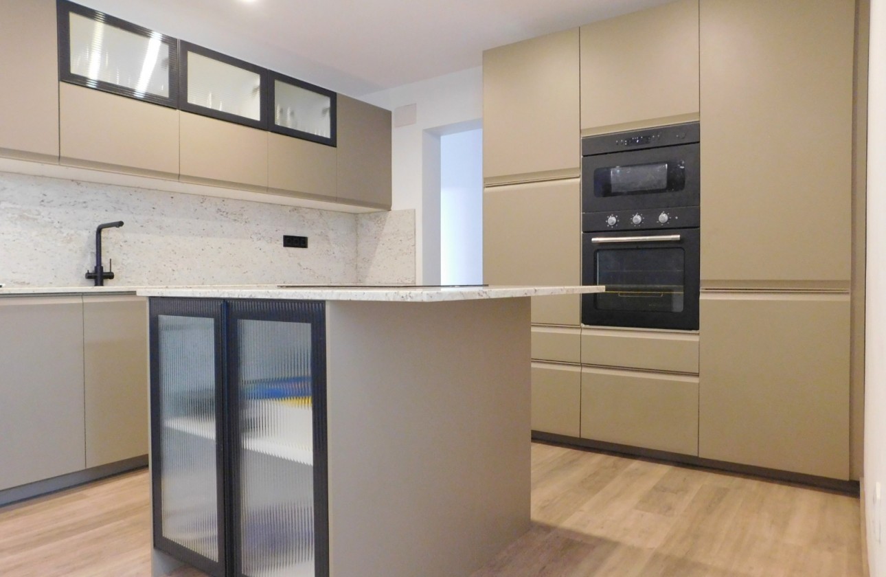 Resale - Townhouse - San Miguel de Salinas