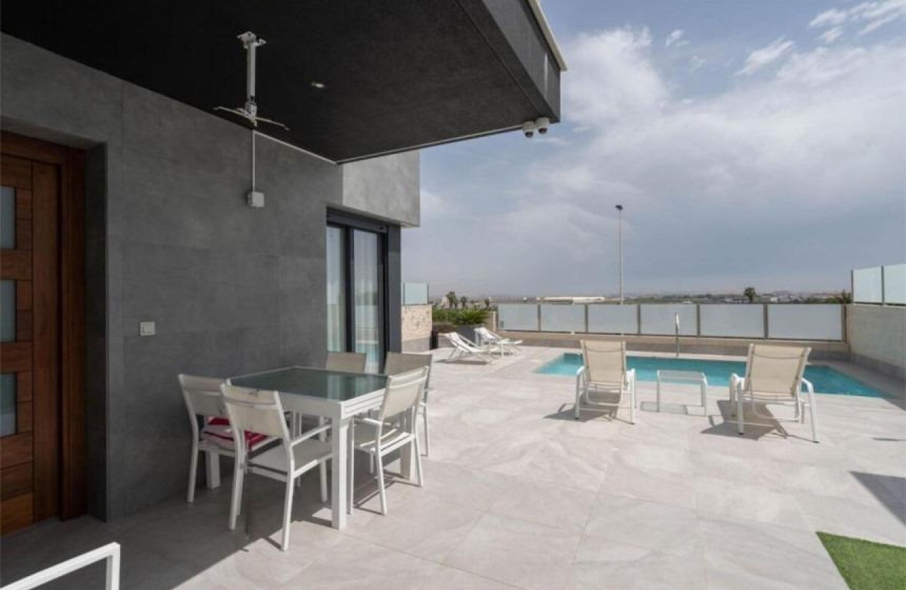 Resale - Townhouse - Torrevieja - Los Balcones - Los Altos del Edén