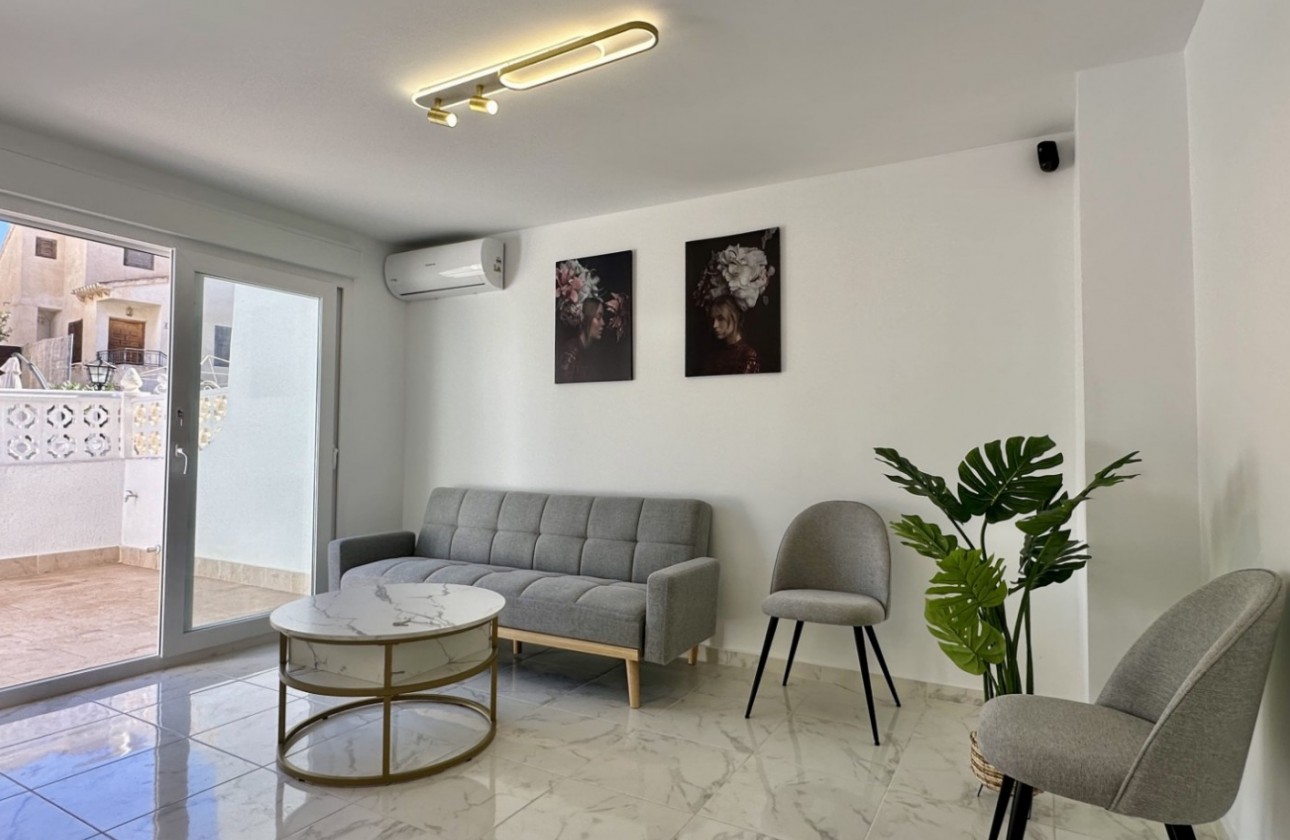 Resale - Townhouse - Torrevieja - Los Balcones - Los Altos del Edén