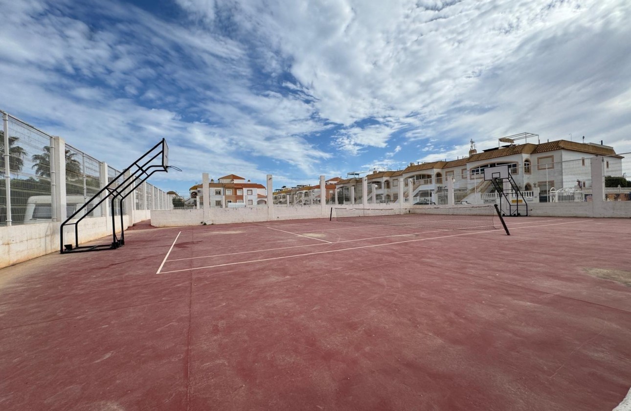 Resale - Townhouse - Torrevieja - Torretas