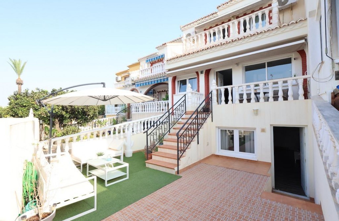 Resale - Townhouse - Torrevieja - Torretas