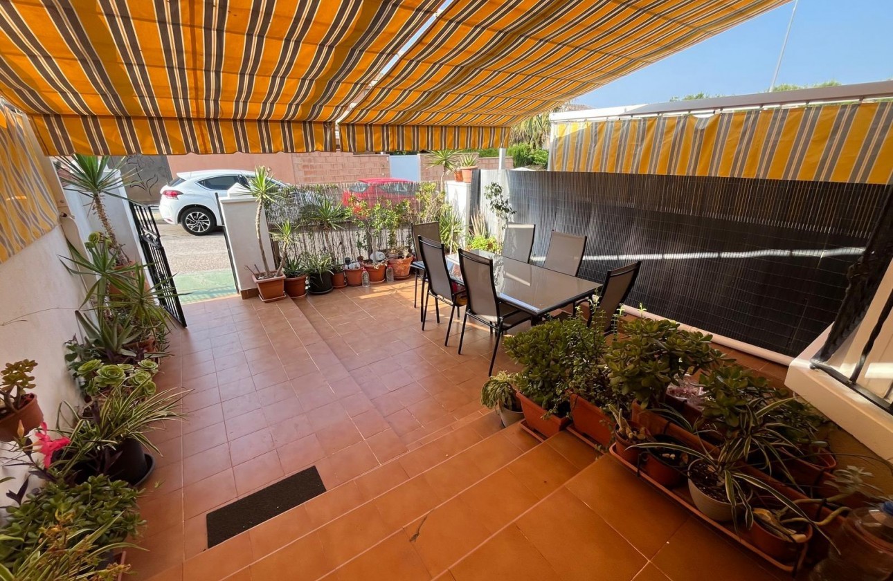Resale - Townhouse - Torrevieja - torrevieja