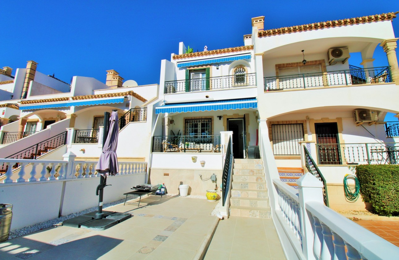 Resale - Townhouse - Villamartin - Las Violetas