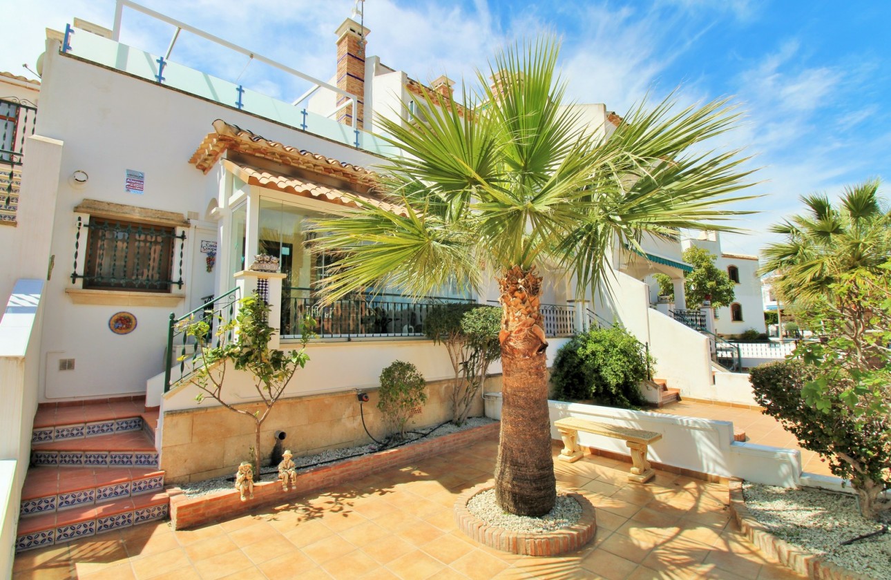 Resale - Townhouse - Villamartin - PAU 8