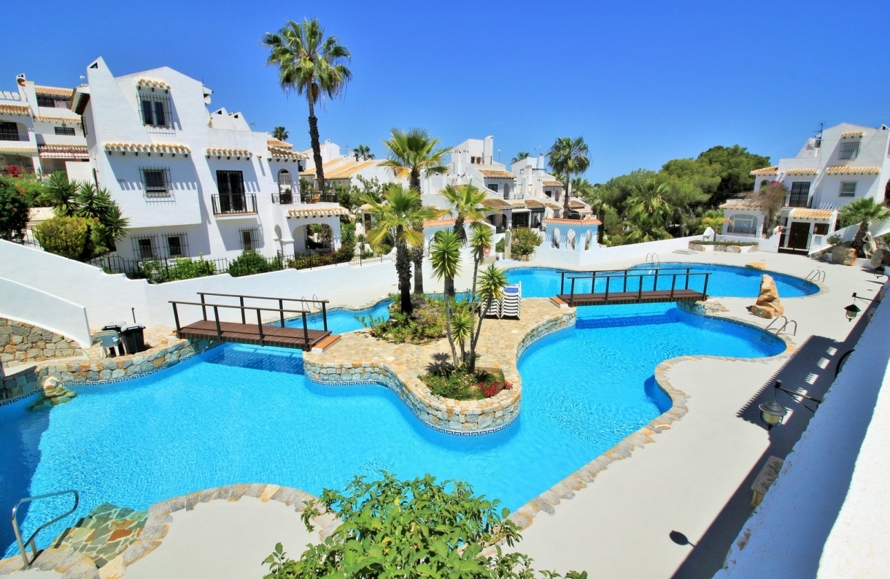 Resale - Townhouse - Villamartin