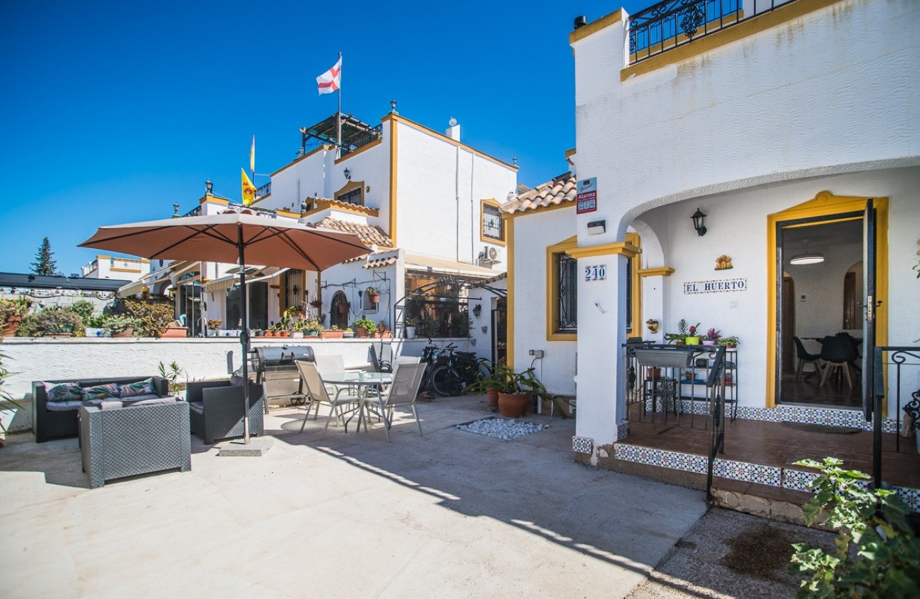 Resale - Townhouse - Vistabella Golf - Entre Naranjos
