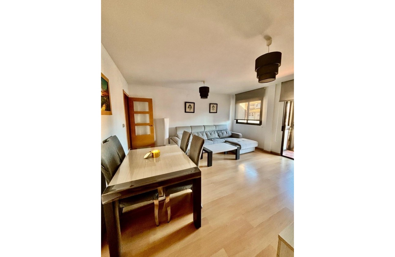 Revente - Appartement - Benidorm - Colonia Madrid