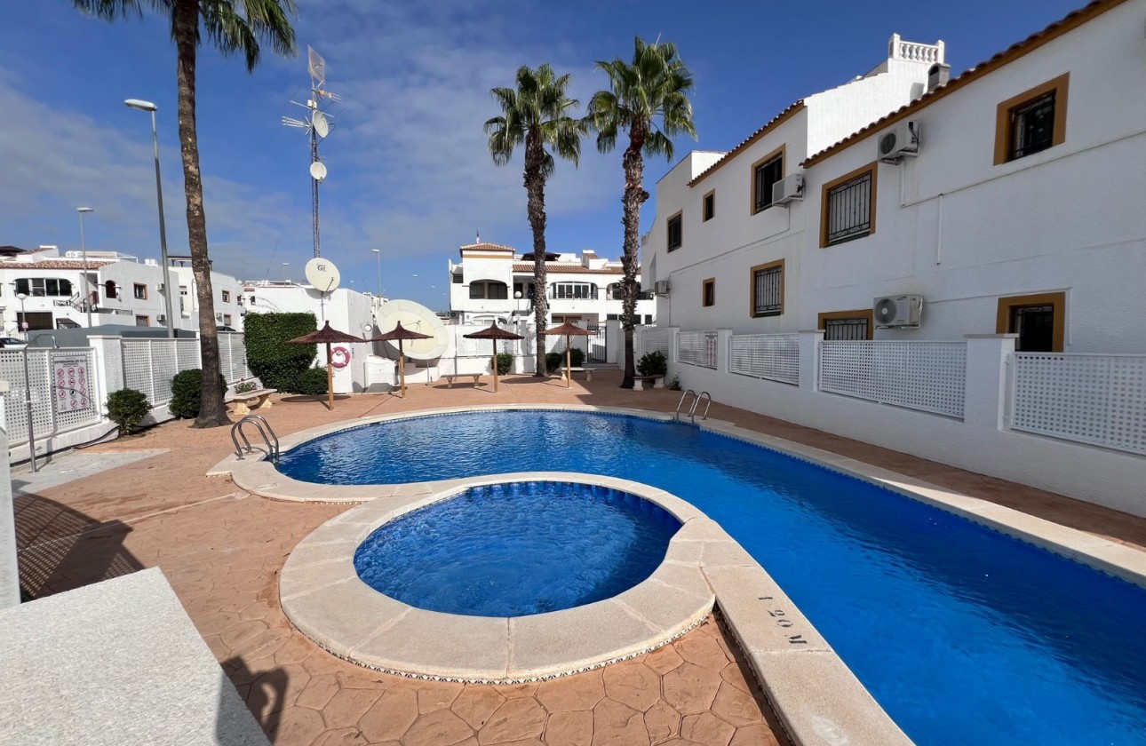 Revente - Appartement - Orihuela Costa - Entre Naranjos Vistabella