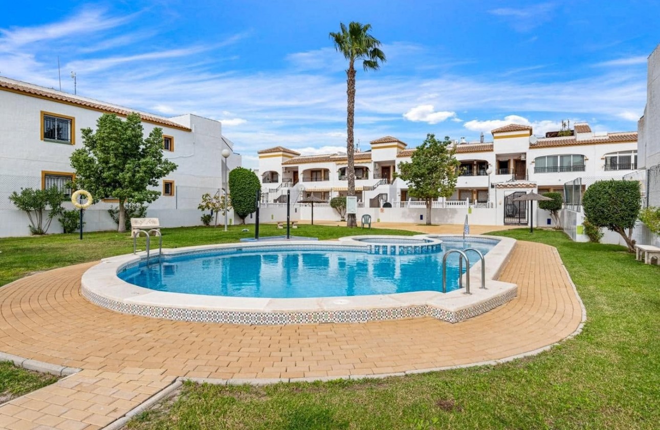 Revente - Appartement - Orihuela Costa - Entre Naranjos Vistabella