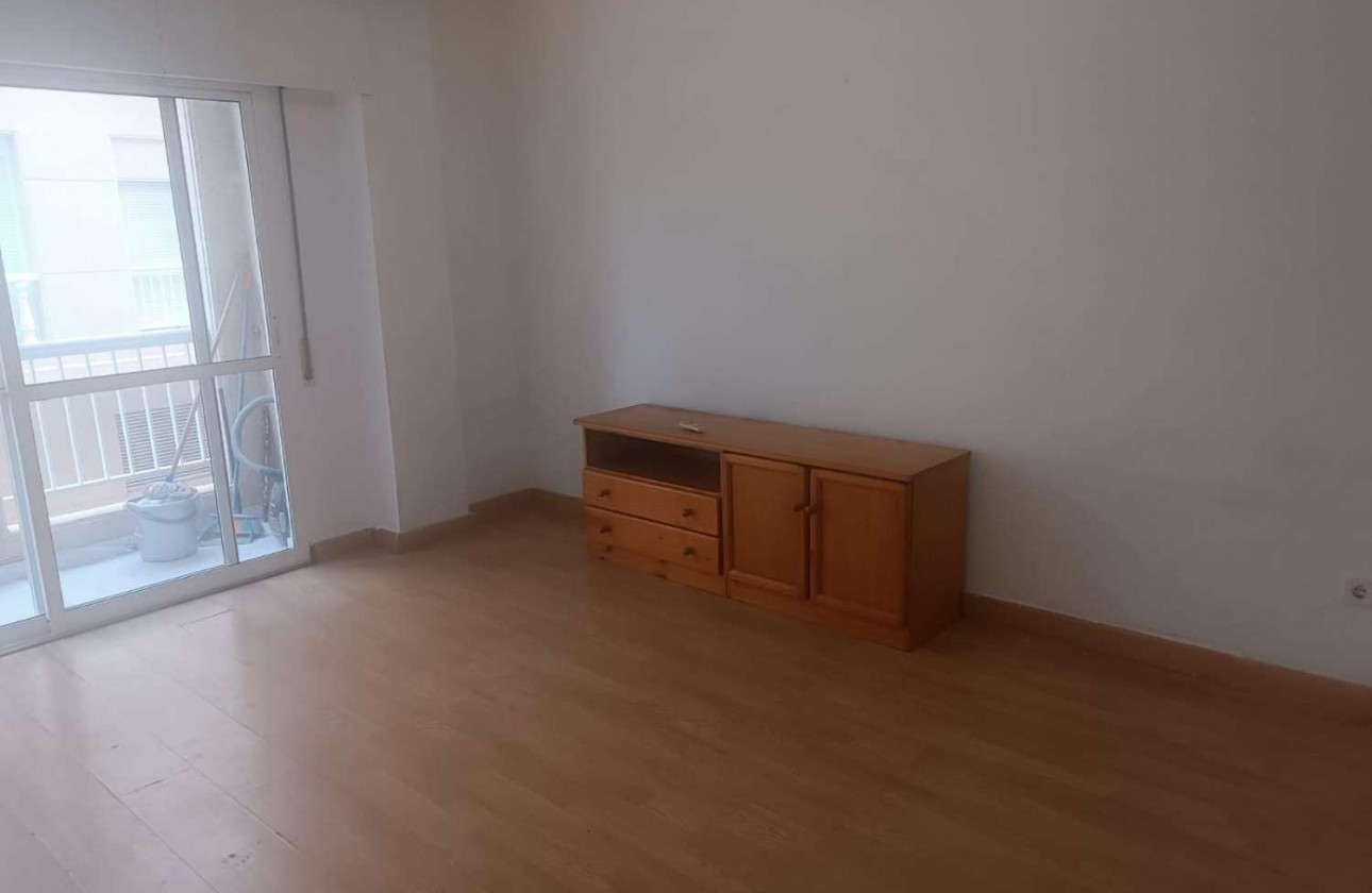 Revente - Appartement - Torrevieja - Acequion