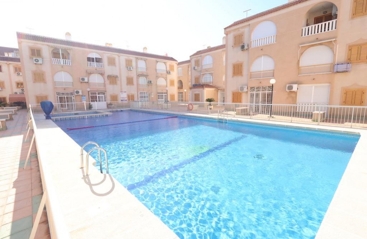 Revente - Appartement - Torrevieja - Acequion