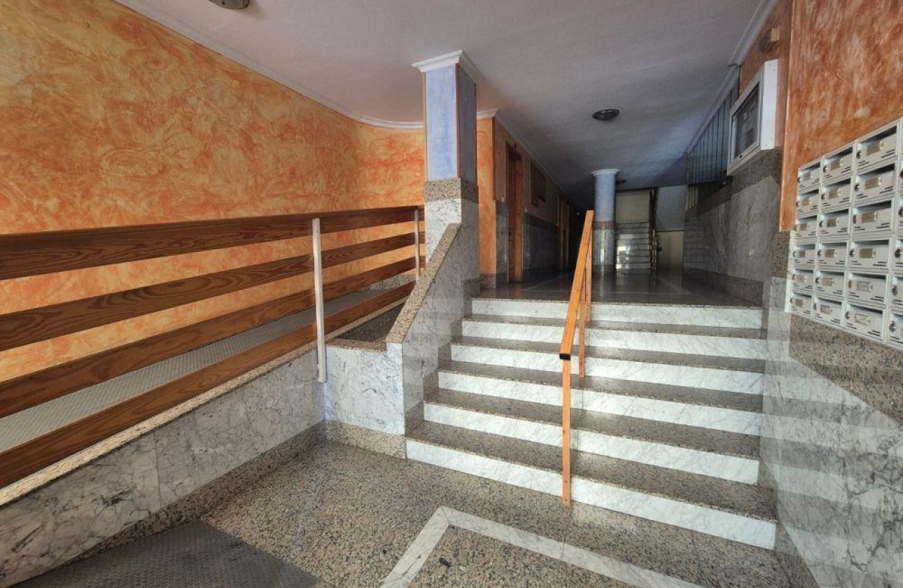 Revente - Appartement - Torrevieja - Acequion