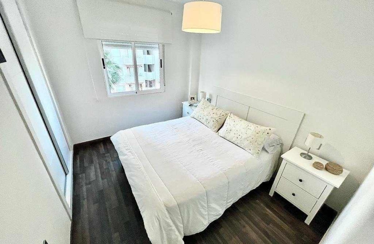 Revente - Appartement - Torrevieja - Acequion