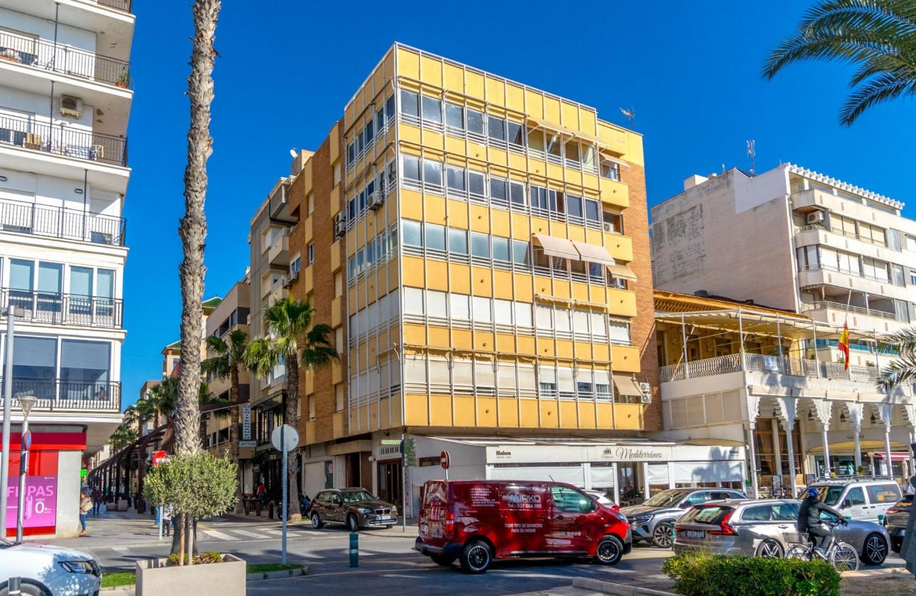 Revente - Appartement - Torrevieja - Centro - Muelle Pesquero