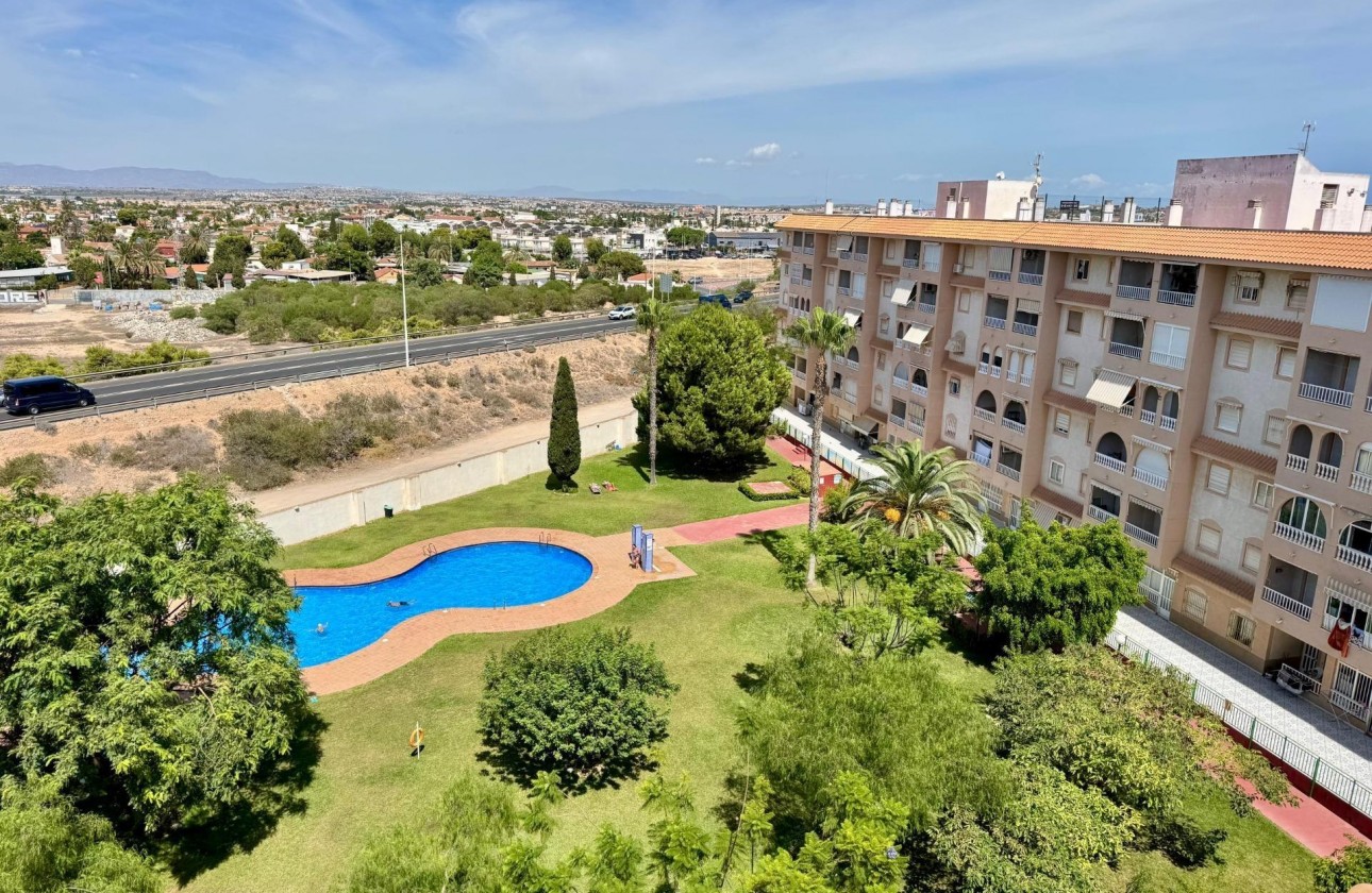 Revente - Appartement - Torrevieja - Centro