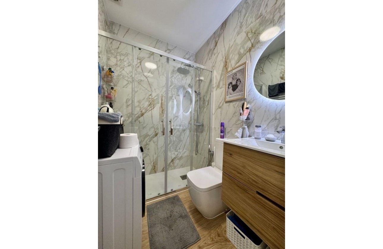 Revente - Appartement - Torrevieja - Centro