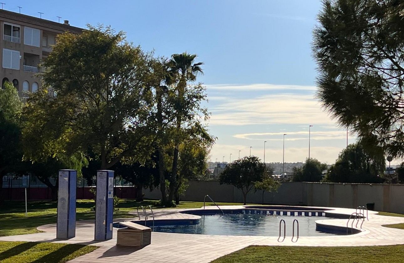 Revente - Appartement - Torrevieja - Centro