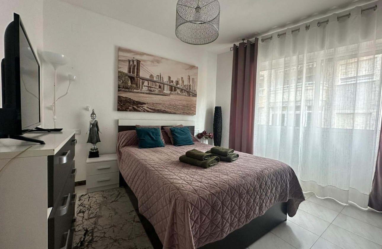 Revente - Appartement - Torrevieja - Centro