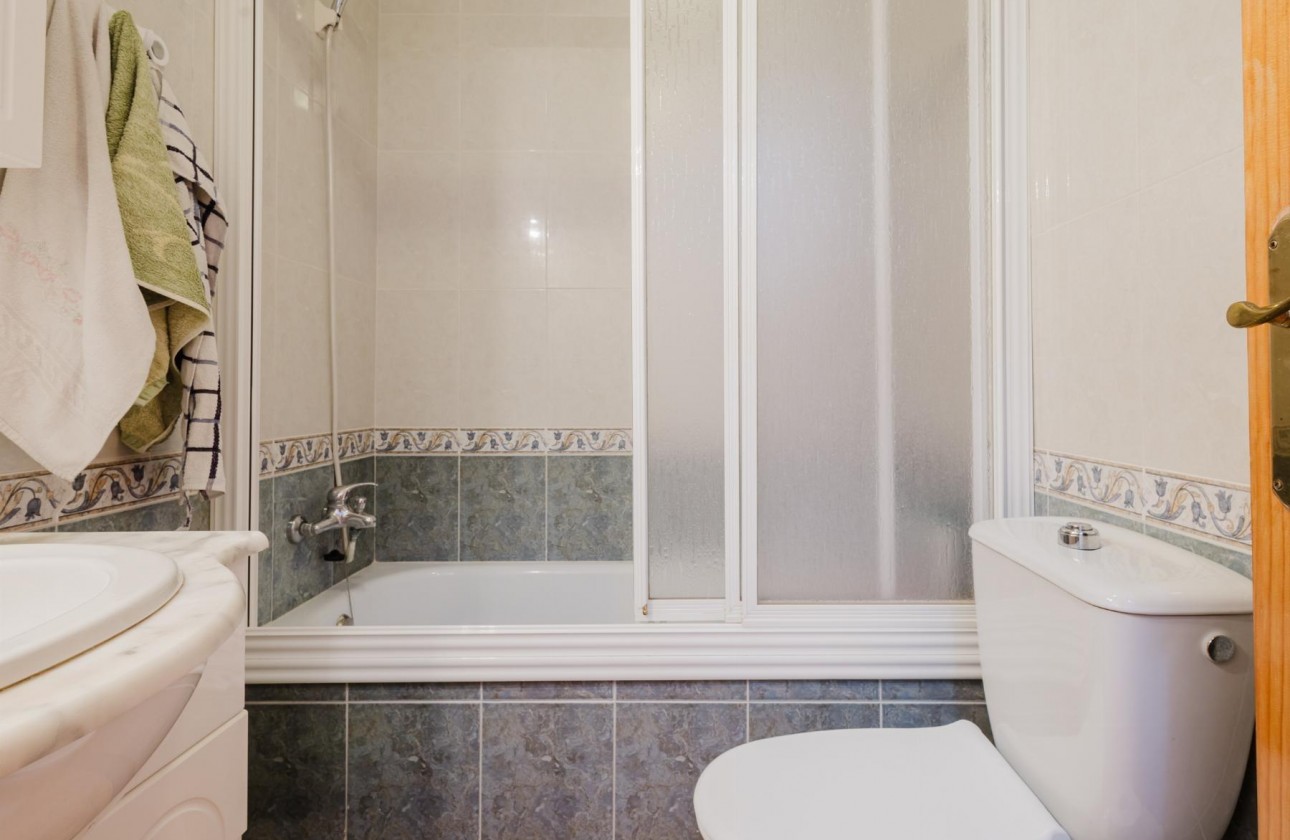 Revente - Appartement - Torrevieja - Centro