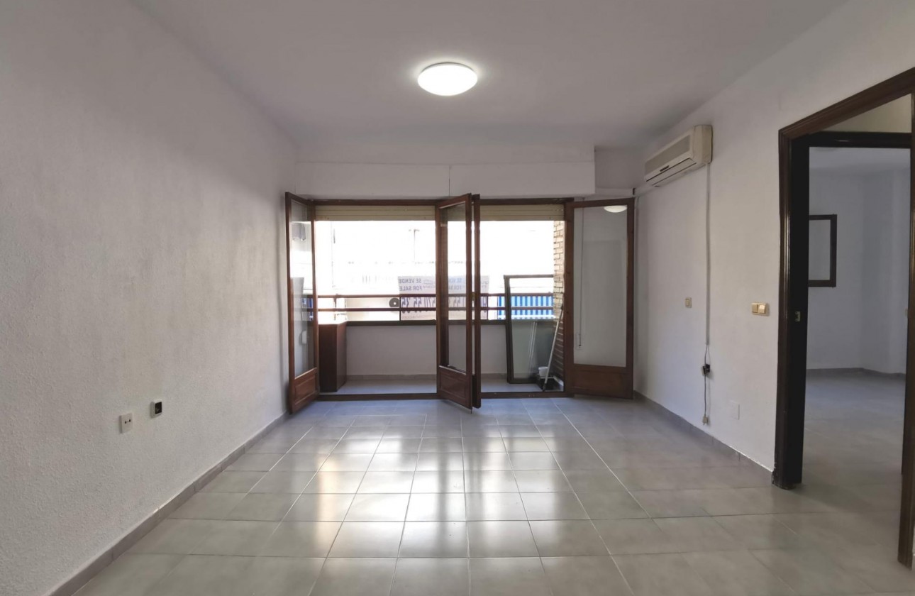 Revente - Appartement - Torrevieja - Estacion de autobuses