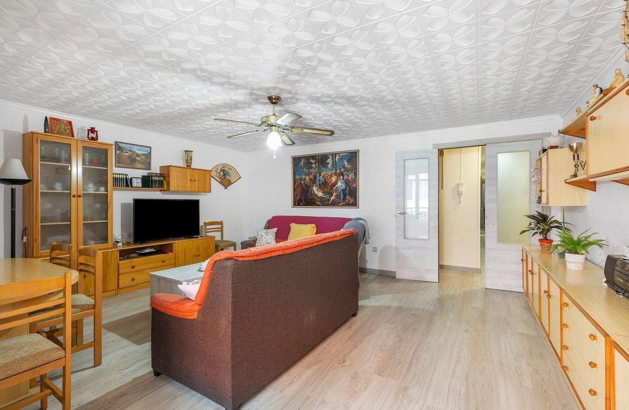 Revente - Appartement - Torrevieja - La Mata pueblo