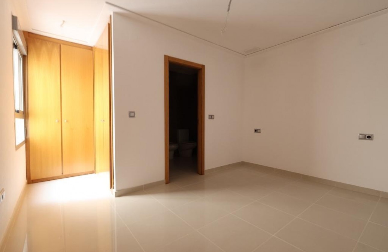 Revente - Appartement - Torrevieja - La Mata pueblo