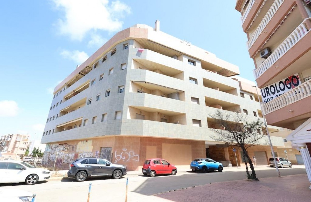 Revente - Appartement - Torrevieja - La Mata pueblo