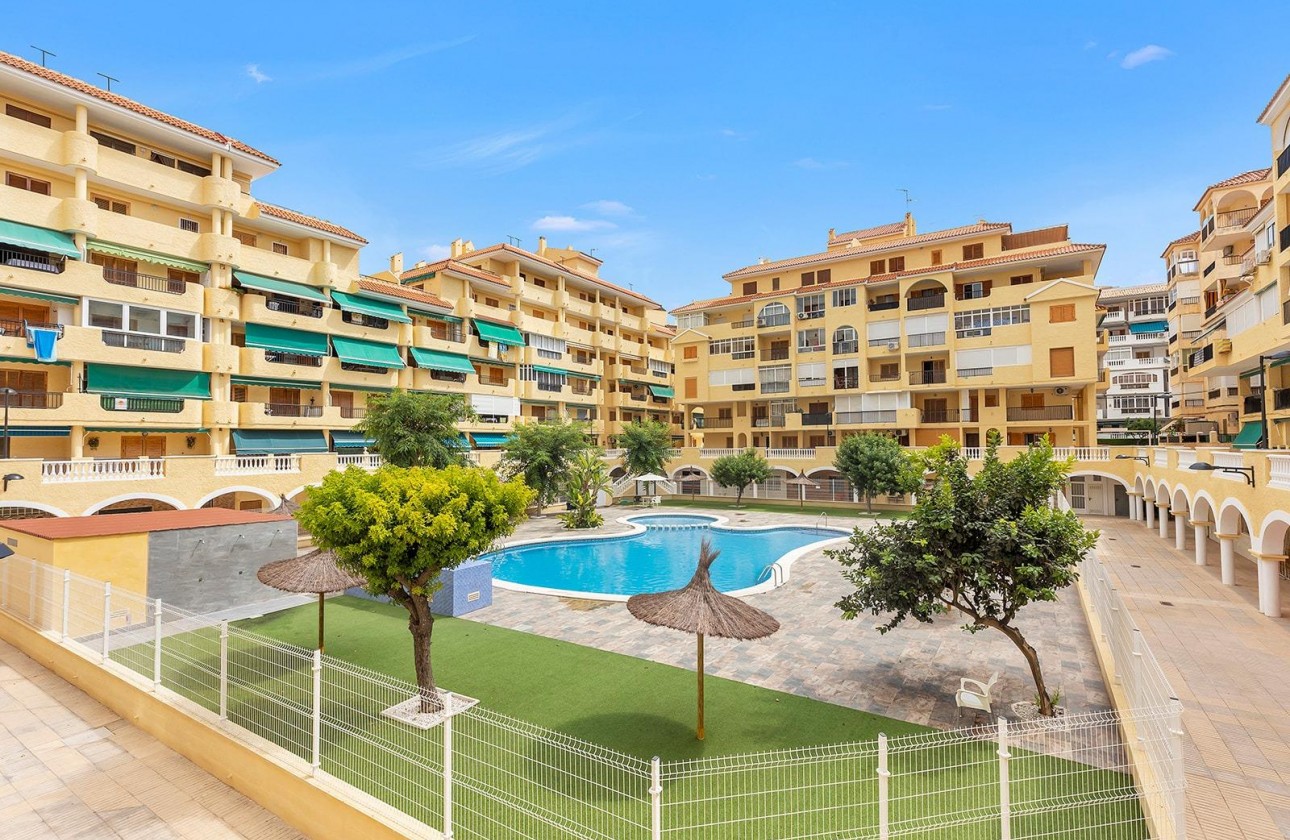 Revente - Appartement - Torrevieja - La Mata