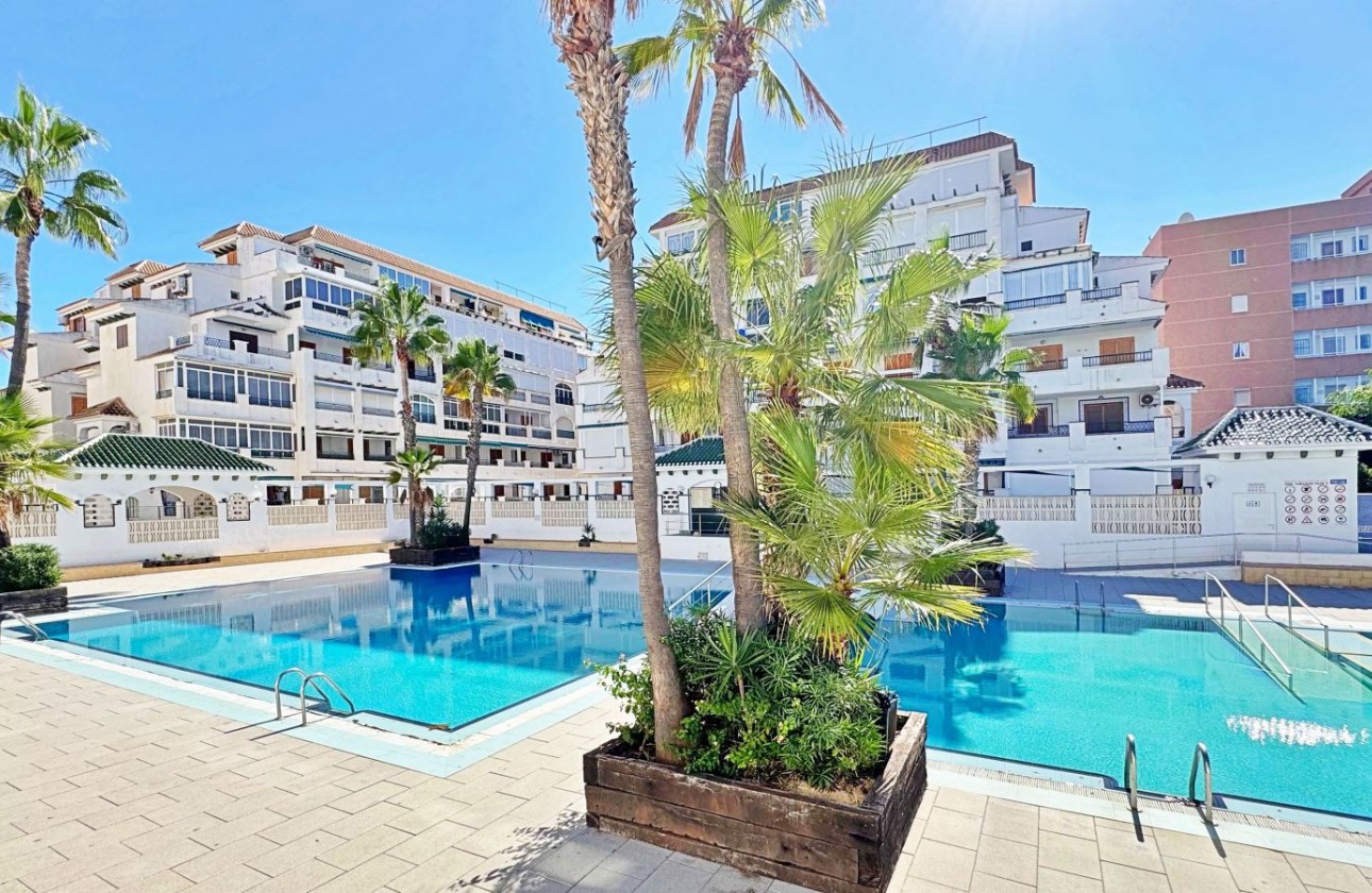 Revente - Appartement - Torrevieja - La Mata